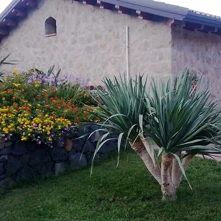 Taormina Ibiscus Alcantara Villa